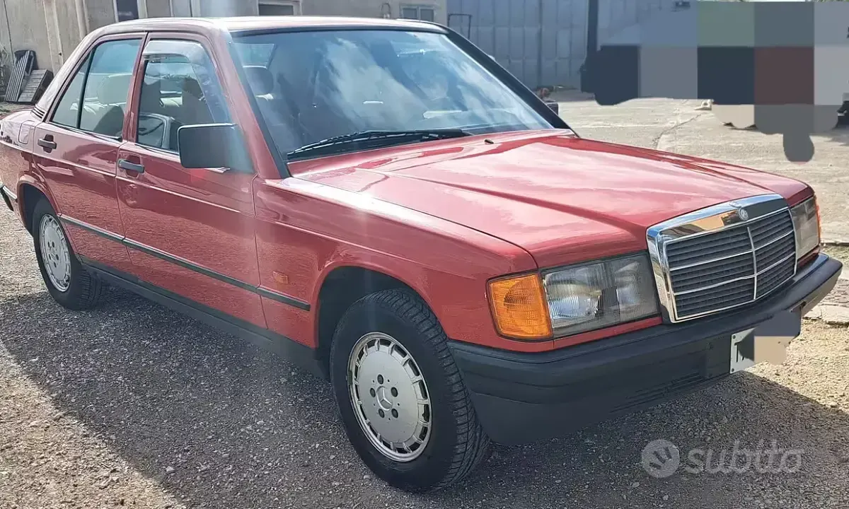 Usata Mercedes 190 118 CV (86 kW) 1991 Rosso Berlina
