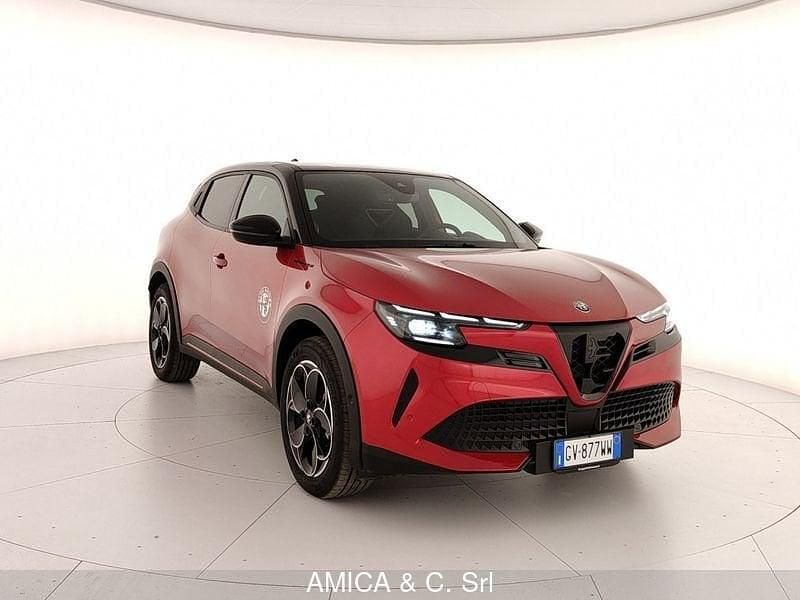 Usata Alfa Romeo GT Junior Edizione Speciale 61 kW (84 CV) 2024 Rosso SUV