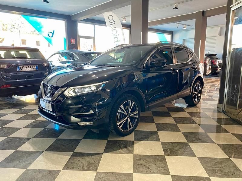 Nero Usata 2019 Nissan Qashqai Tekna SUV | 17.990 € (Cara) - Immagine 1/4
