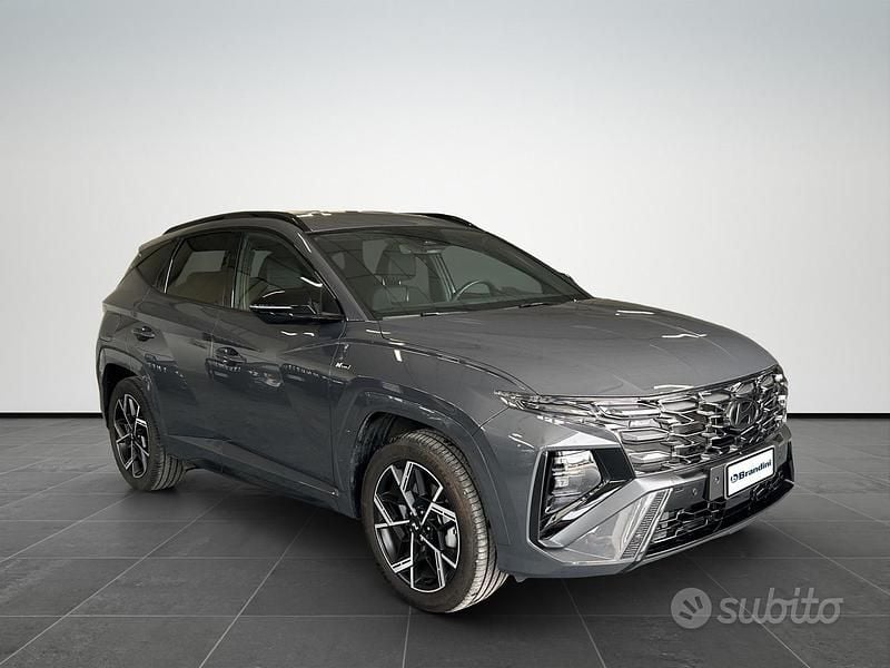 Usata Hyundai Tucson N Line 215 CV (158 kW) 2025 Ecotronic gray SUV