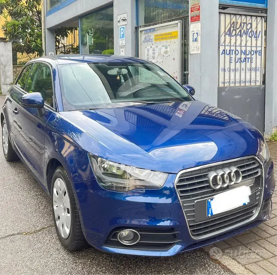 Usata Audi A1 Attraction 86 CV (63 kW) 2012 Blu/azzurro Utilitaria