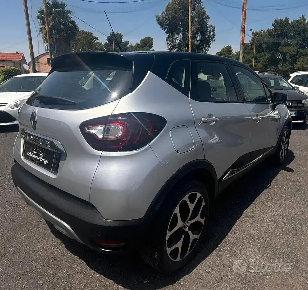 Occasion Renault Captur Bose Edition 90 PK (66 kW) 2018 Grijs SUV