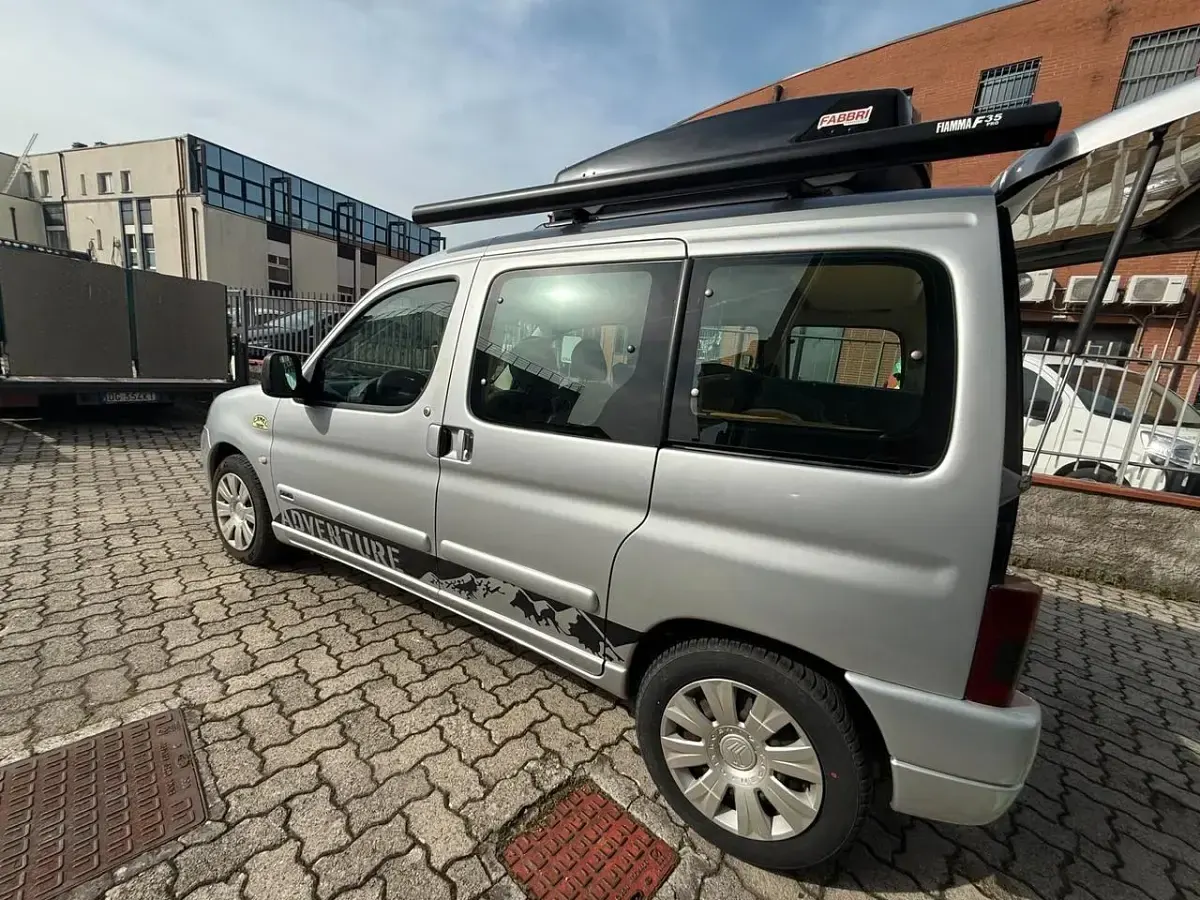 Usata Citroën Berlingo 89 CV (65 kW) 2026 Argento Monovolume
