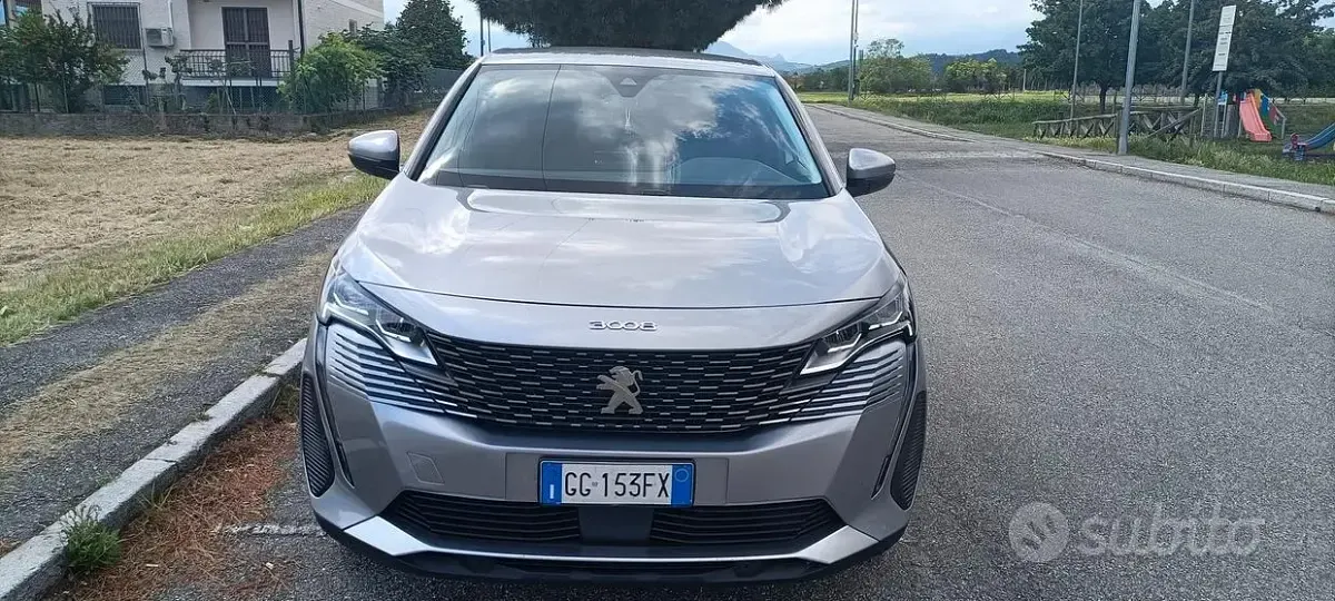 Usata Peugeot 3008 Allure 131 CV (96 kW) 2021 Grigio SUV