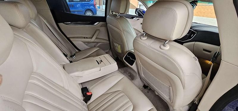 Usata Maserati Ghibli 275 CV (202 kW) 2015 Berlina