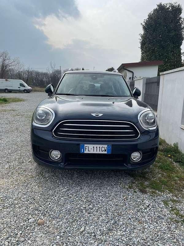 Usata Mini Cooper D Countryman Hype 150 CV (110 kW) 2017 Blu/azzurro SUV