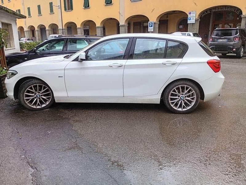 Usata BMW 118 Sport Line 150 CV (110 kW) 2015 Utilitaria