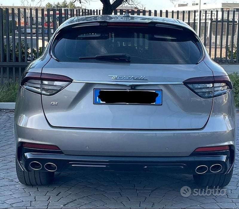 Usata Maserati GranSport 350 CV (257 kW) 2021 Grigio Station wagon
