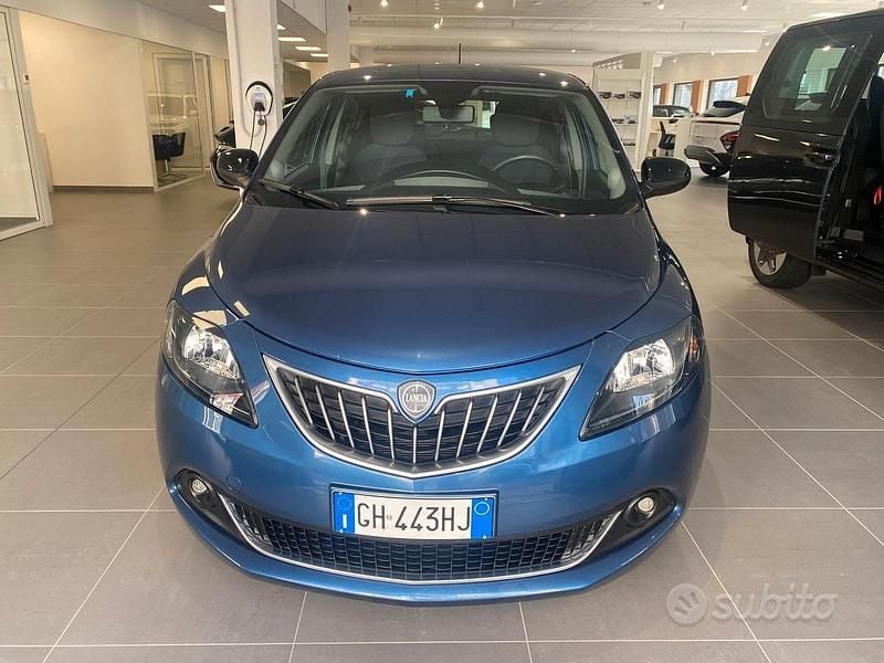 Usata Lancia Ypsilon Gold 69 CV (50 kW) 2021 Other Utilitaria