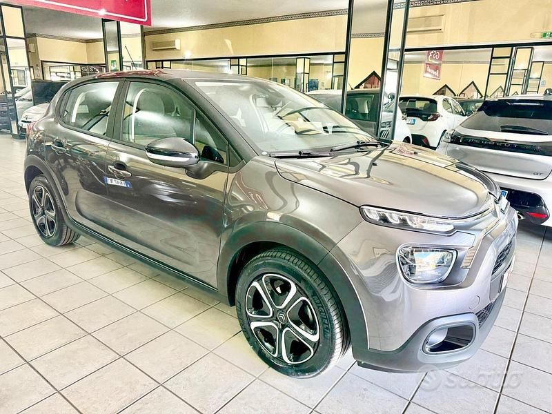 Occasion Citroën C3 102 ch (75 kW) 2024 Gris Berline