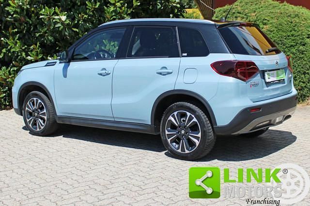 Usata Suzuki Vitara 101 CV (74 kW) 2022 Blu SUV