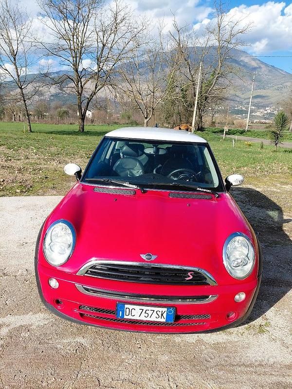 Usata Mini ONE 2006 Rosso Utilitaria