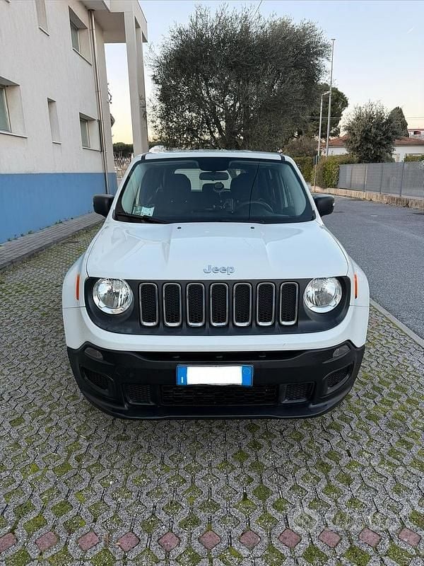 Usata Jeep Renegade 120 CV (88 kW) 2015 Bianco SUV