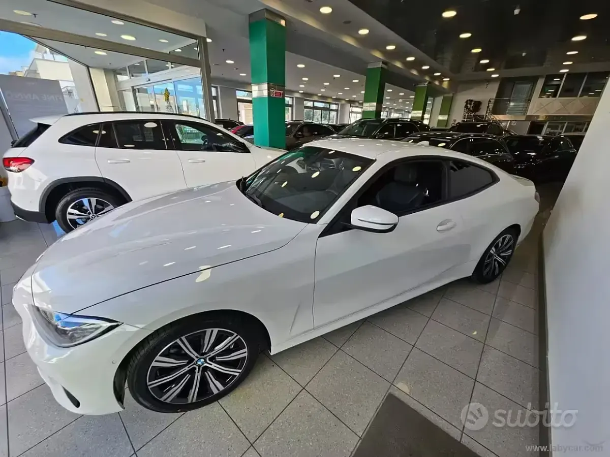 Usata BMW 420 Coupé Sport Line 190 CV (139 kW) 2022 Bianco Coupé