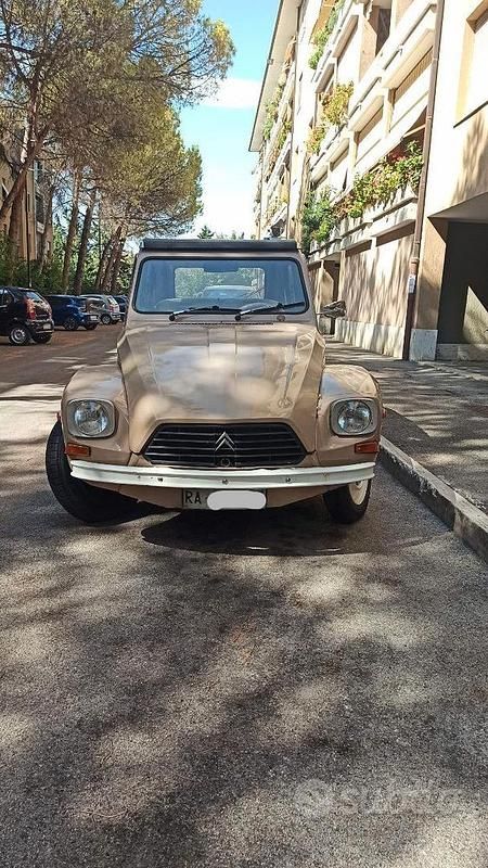 Usata Citroën Dyane 1982 Marrone Utilitaria