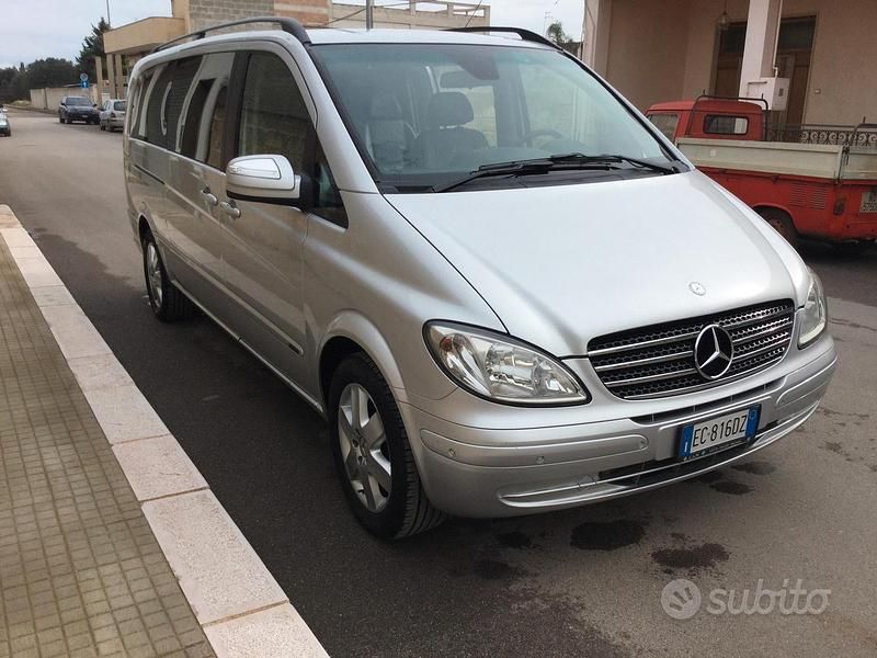 Usata 2010 Mercedes Viano Monovolume | 8500 € - Immagine 1/4