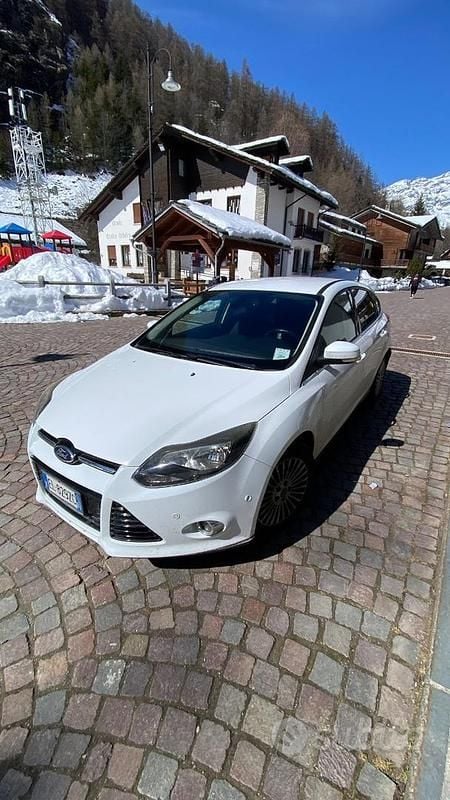 Usata Ford Focus 2012 Bianco Berlina