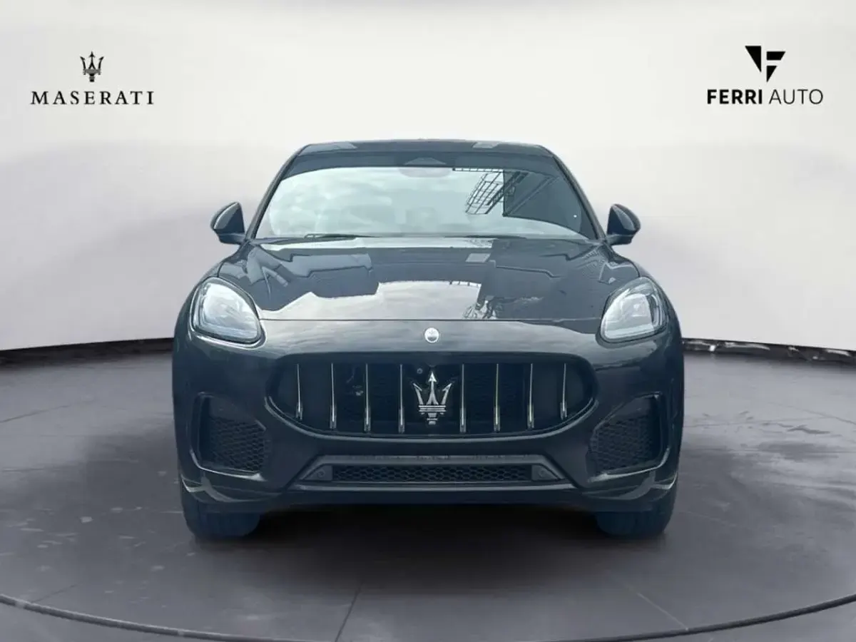 Nuova Maserati Grecale GT 300 CV (220 kW) 2025 Nero SUV