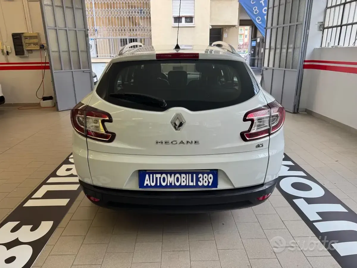 Usata Renault Mégane GrandTour 110 CV (80 kW) 2014 Bianco Station wagon