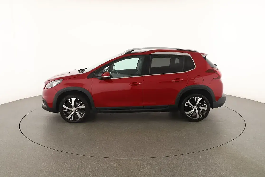 Usata Peugeot 2008 Allure 110 CV (80 kW) 2018 Rosso SUV