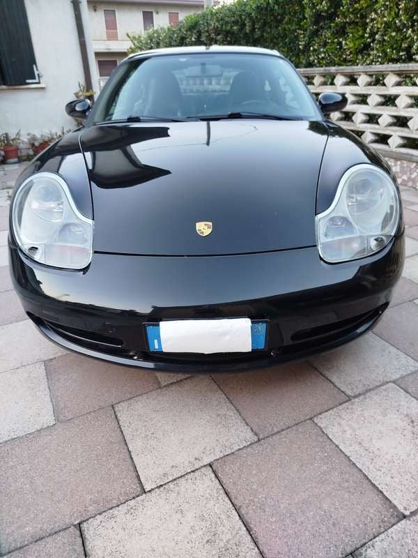 Nero Usata 2000 Porsche 911 Carrera 4 Coupé | 34.000 € (Ottimo prezzo) - Immagine 1/4