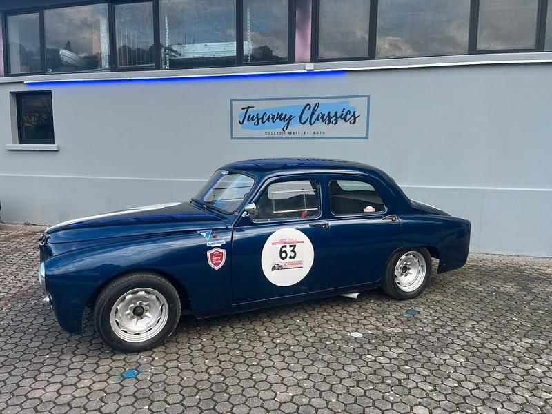 Usata Alfa Romeo 1900 Super 90 CV (66 kW) 1955 Blu Berlina
