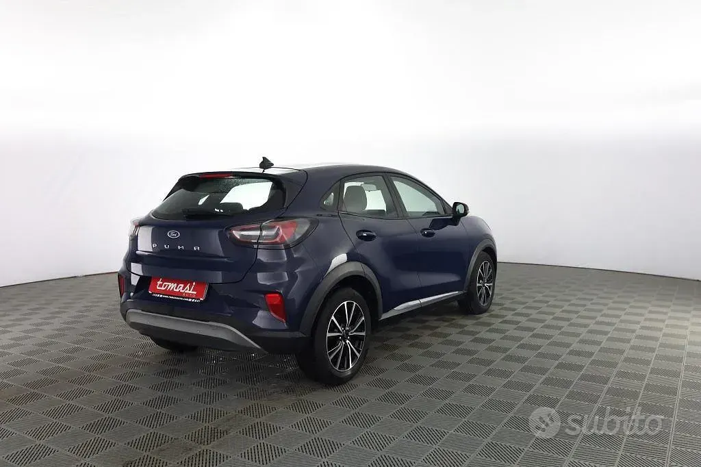 Usata Ford Puma Titanium 120 CV (88 kW) 2021 Blazer blue SUV