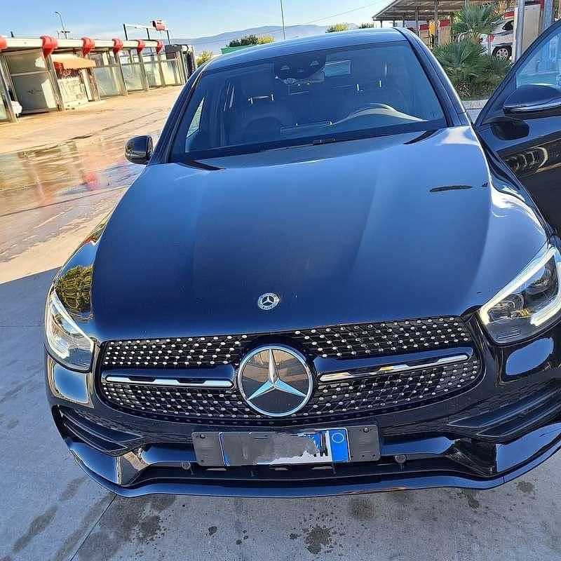 Usata Mercedes GLC220 Executive 194 CV (142 kW) 2020 Nero Coupé