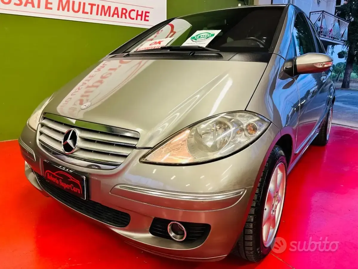 Usata Mercedes A180 Avantgarde 109 CV (80 kW) 2007 Grigio Berlina