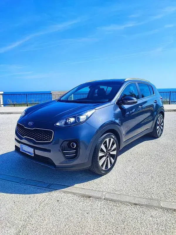 Usata Kia Sportage 141 CV (103 kW) 2018 Grigio SUV