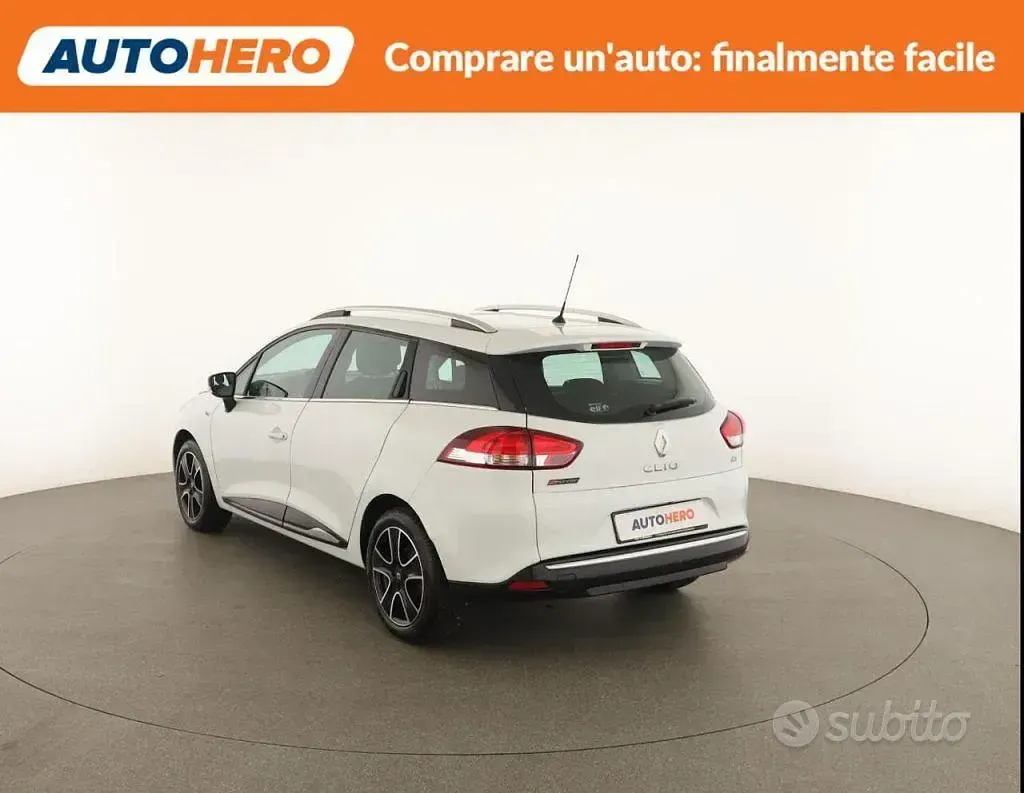 Usata Renault Clio 90 CV (66 kW) 2016 Bianco Station wagon