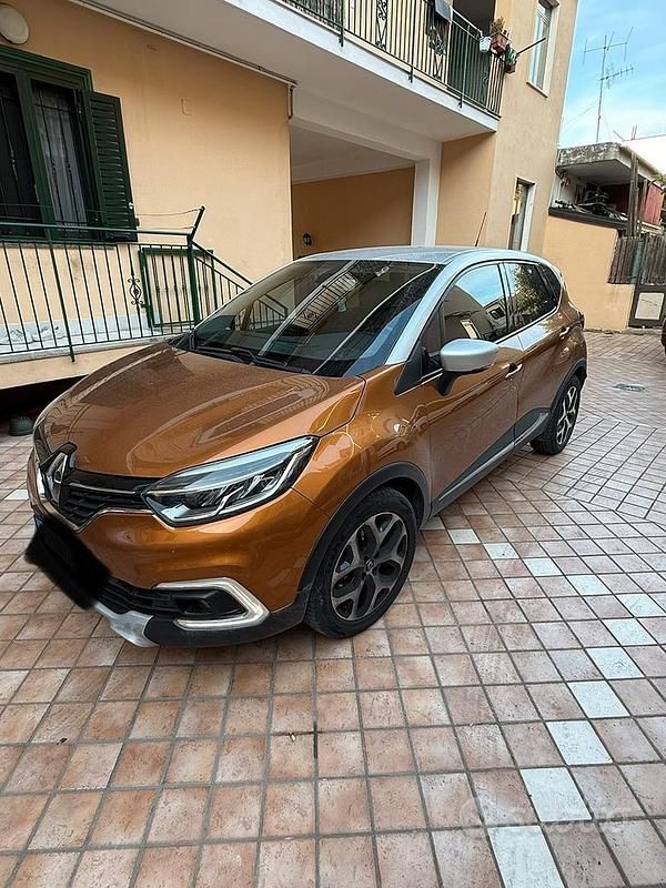 Usata Renault Captur 90 CV (66 kW) 2019 SUV