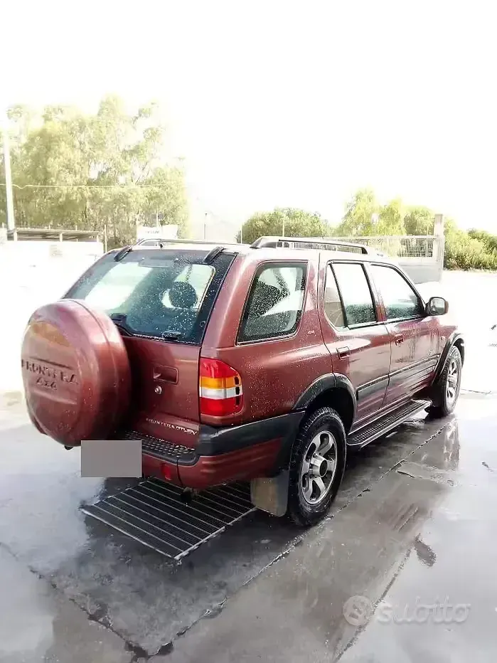 Usata Opel Frontera 115 CV (84 kW) 2000 Marrone SUV
