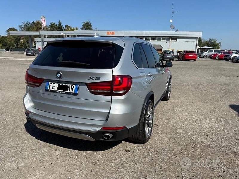 Usata BMW X5 Luxury Line 258 CV (189 kW) 2016 Grigio SUV