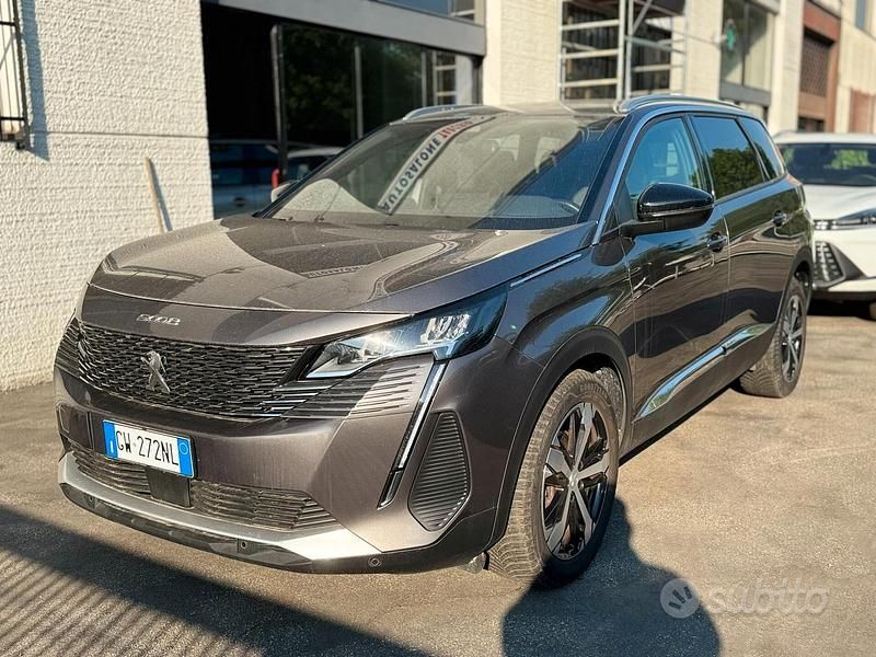 Occasion Peugeot 5008 Allure 131 PK (96 kW) 2024 Grijs SUV