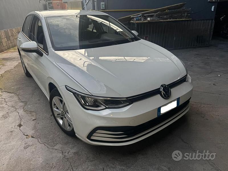 Usata VW Golf VIII Style 150 CV (110 kW) 2023 Bianco Berlina