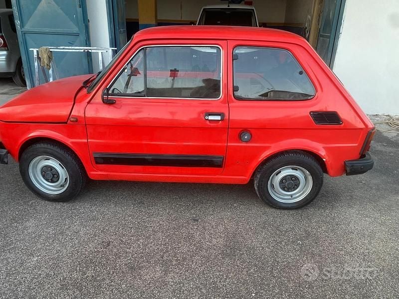 Usata Fiat 126 24 CV (17 kW) 1981 Rosso Utilitaria