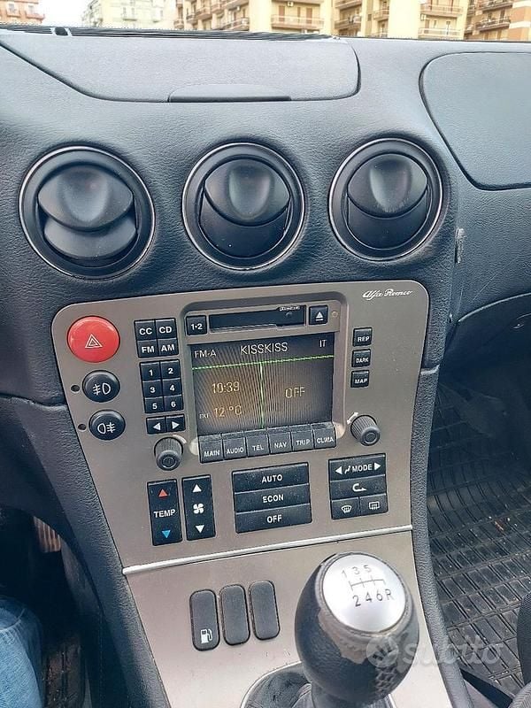 Usata Alfa Romeo 166 136 CV (100 kW) 1999 Grigio Berlina