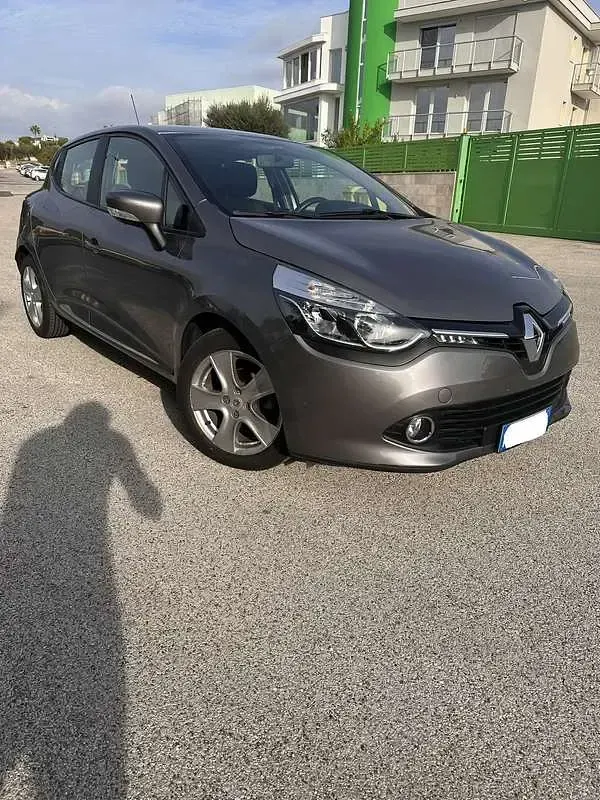 Usata Renault Clio IV 120 CV (88 kW) 2016 Berlina