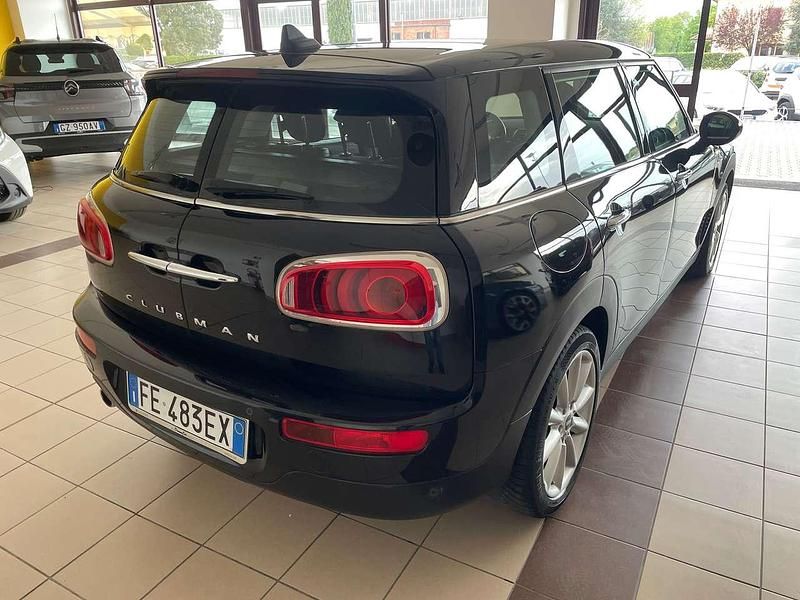 Usata Mini One D Clubman Hype 116 CV (85 kW) 2016 Midnight black met Station wagon