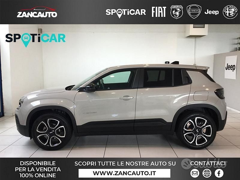 Nuova Jeep Avenger Summit 101 CV (74 kW) 2025 Grigio SUV