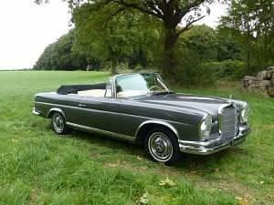 Usata Mercedes 220 SE 120 CV (88 kW) 1963 Grigio Cabrio