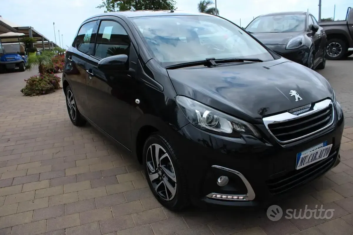 Usata Peugeot 108 Allure 69 CV (50 kW) 2018 Nero Utilitaria