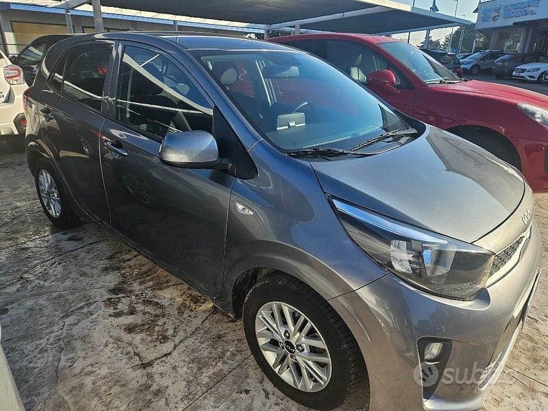 Usata Kia Picanto Style 67 CV (49 kW) 2022 Antracite metallizzato Utilitaria