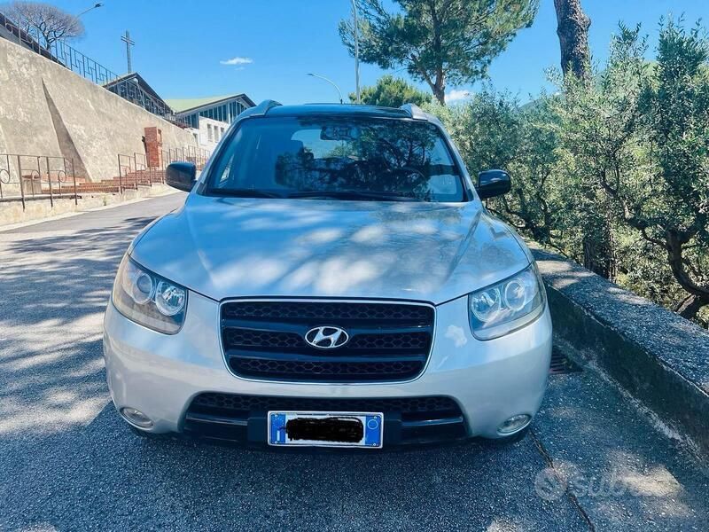 Usata Hyundai Santa Fe 155 CV (114 kW) 2007 Grigio SUV