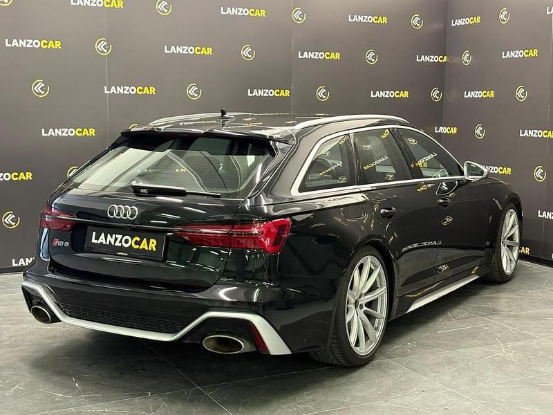 Usata Audi RS6 600 CV (441 kW) 2022 Nero Station wagon