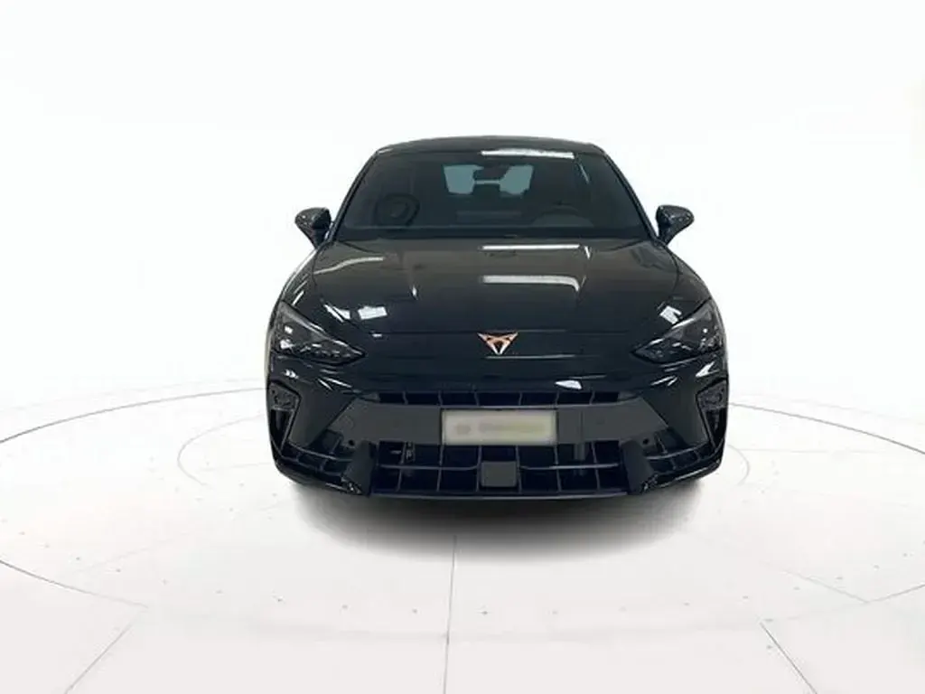 Usata Cupra Leon 150 CV (110 kW) 2025 Nero / pastello
