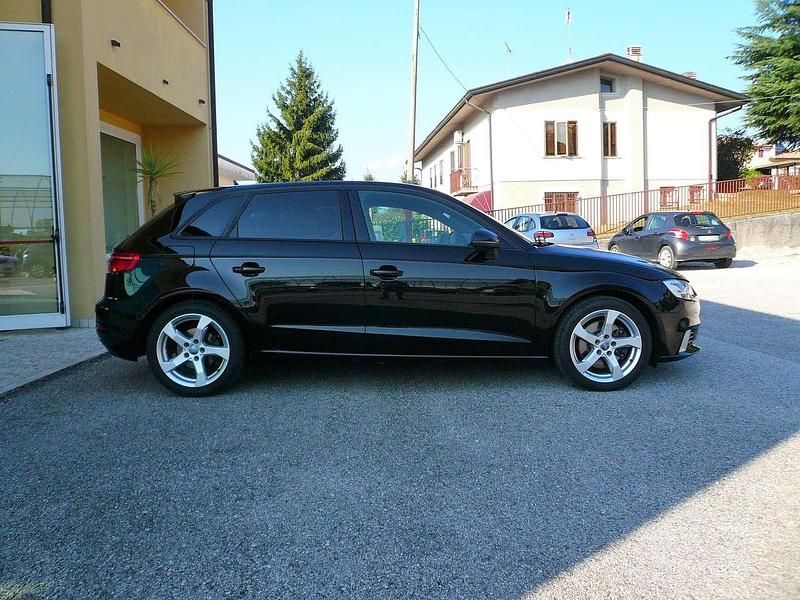 Usata Audi A3 Sport 184 CV (135 kW) 2018 Nero Berlina