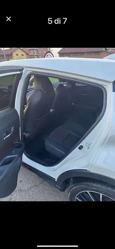 Usata Toyota C-HR Lounge 98 CV (72 kW) 2017 SUV