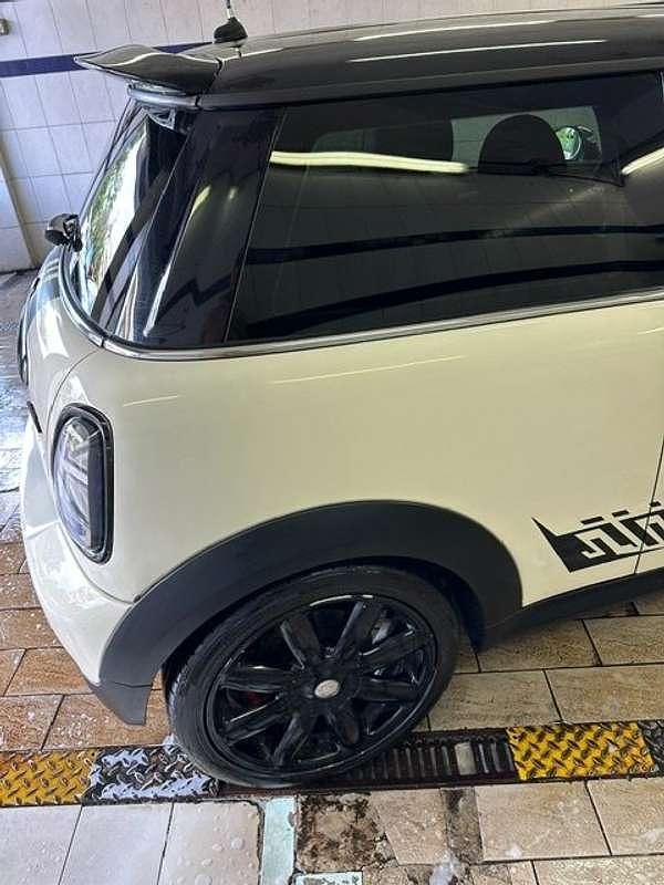 Usata Mini Cooper S Pepper 174 CV (127 kW) 2008 Bianco Utilitaria
